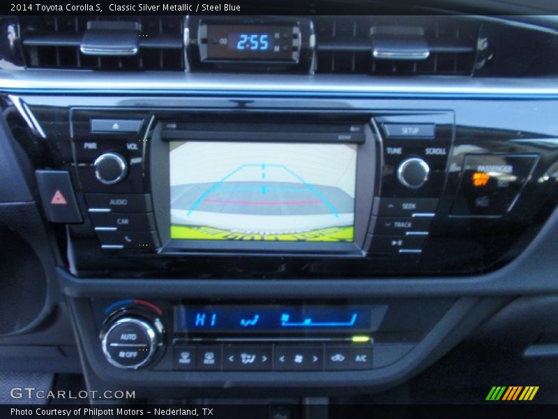 Controls of 2014 Corolla S