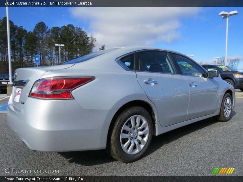 Brilliant Silver / Charcoal 2014 Nissan Altima 2.5