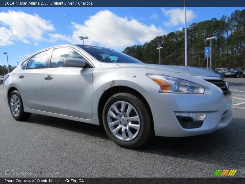 Brilliant Silver / Charcoal 2014 Nissan Altima 2.5