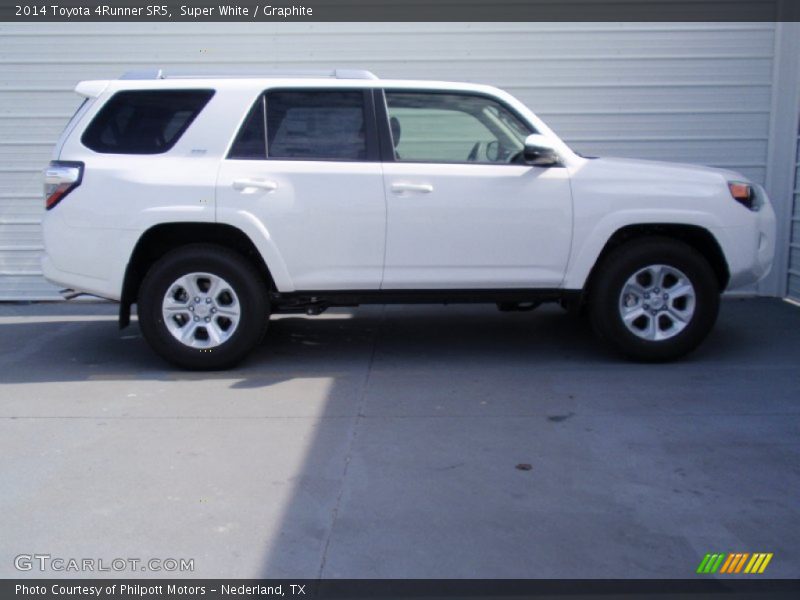 Super White / Graphite 2014 Toyota 4Runner SR5