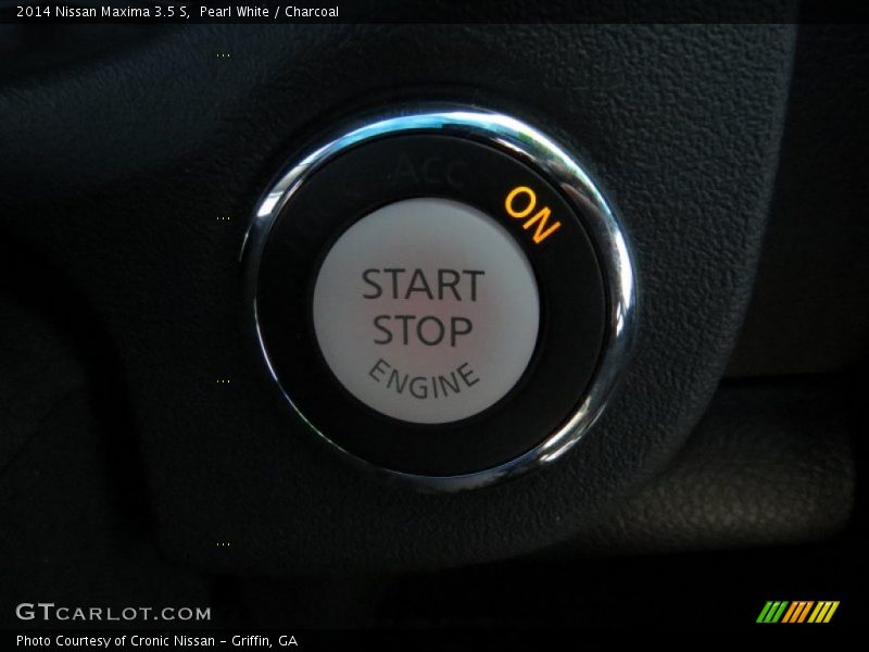 Pearl White / Charcoal 2014 Nissan Maxima 3.5 S