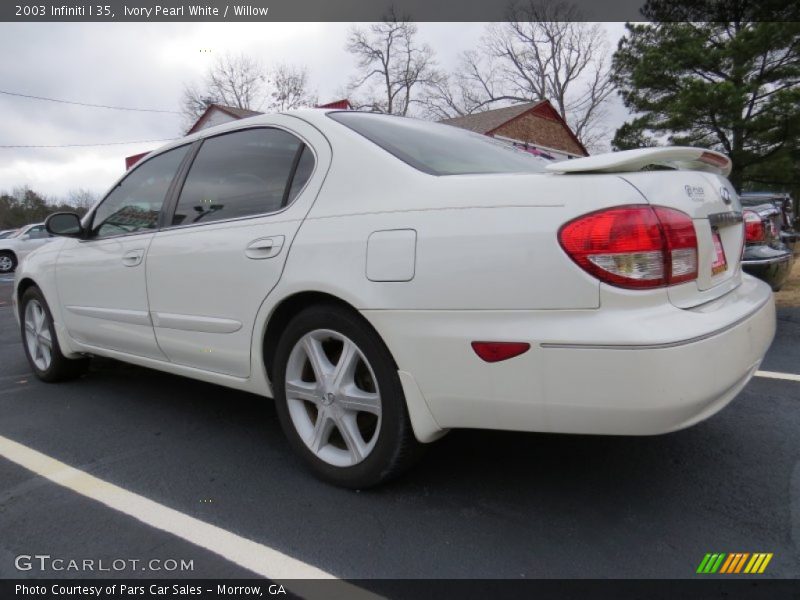Ivory Pearl White / Willow 2003 Infiniti I 35
