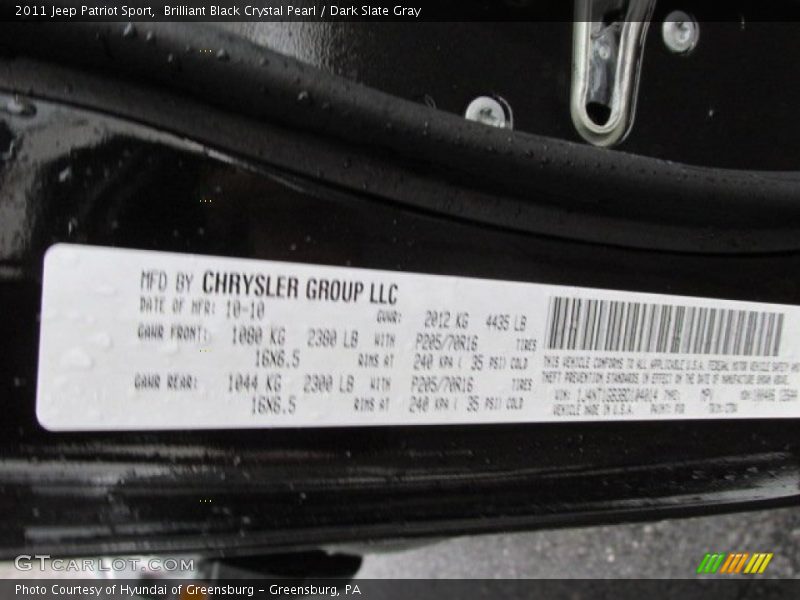 Brilliant Black Crystal Pearl / Dark Slate Gray 2011 Jeep Patriot Sport