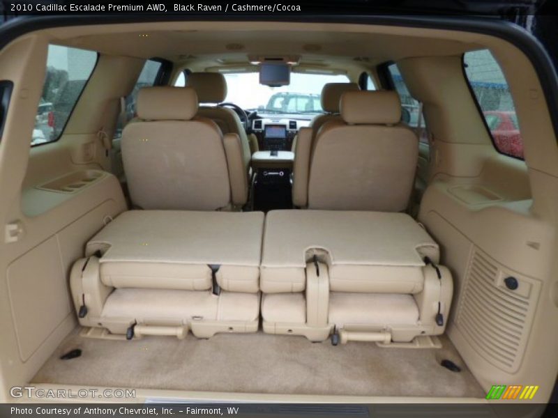  2010 Escalade Premium AWD Trunk