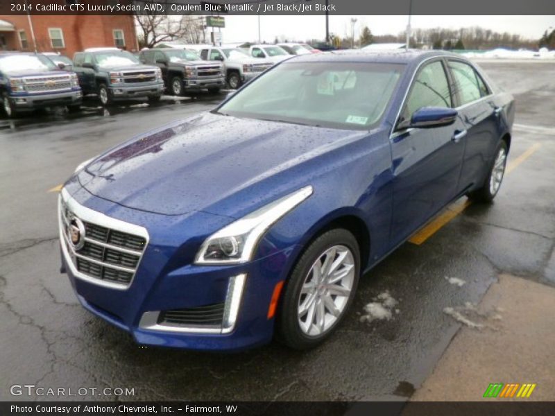 Front 3/4 View of 2014 CTS Luxury Sedan AWD