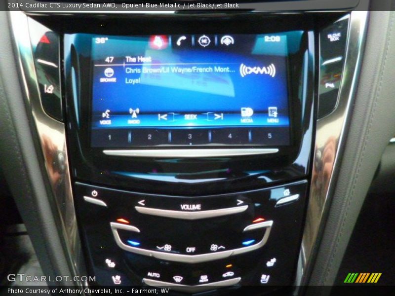 Controls of 2014 CTS Luxury Sedan AWD