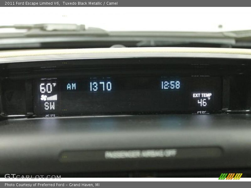 Tuxedo Black Metallic / Camel 2011 Ford Escape Limited V6