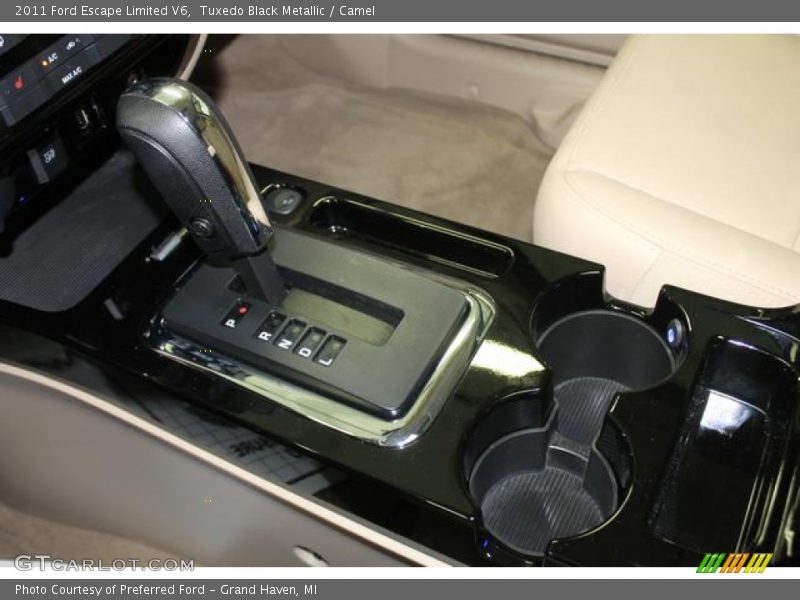 Tuxedo Black Metallic / Camel 2011 Ford Escape Limited V6