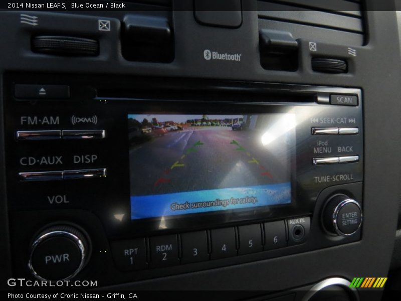 Blue Ocean / Black 2014 Nissan LEAF S