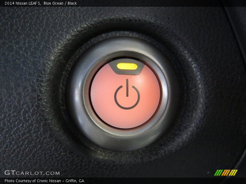 Blue Ocean / Black 2014 Nissan LEAF S
