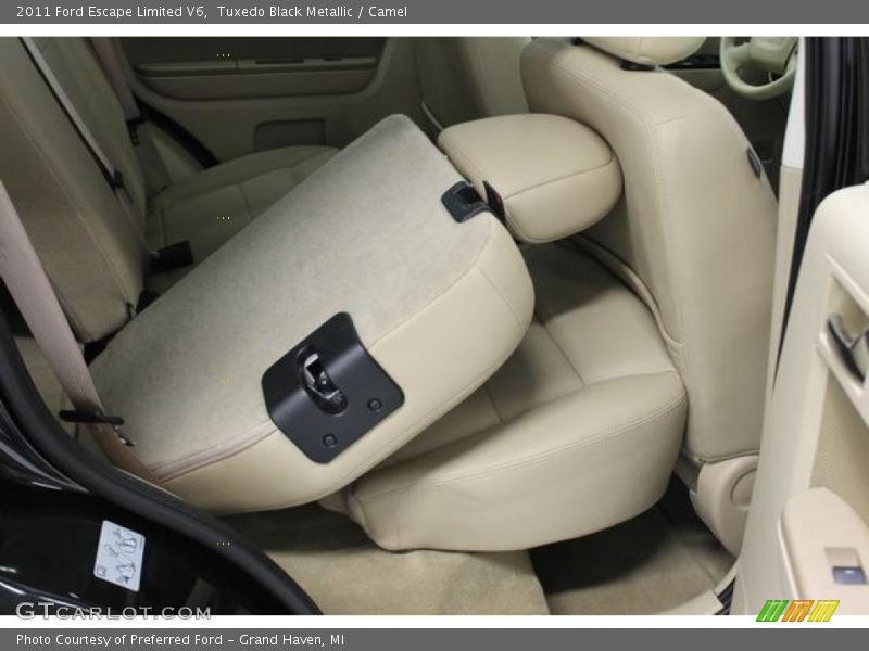 Tuxedo Black Metallic / Camel 2011 Ford Escape Limited V6