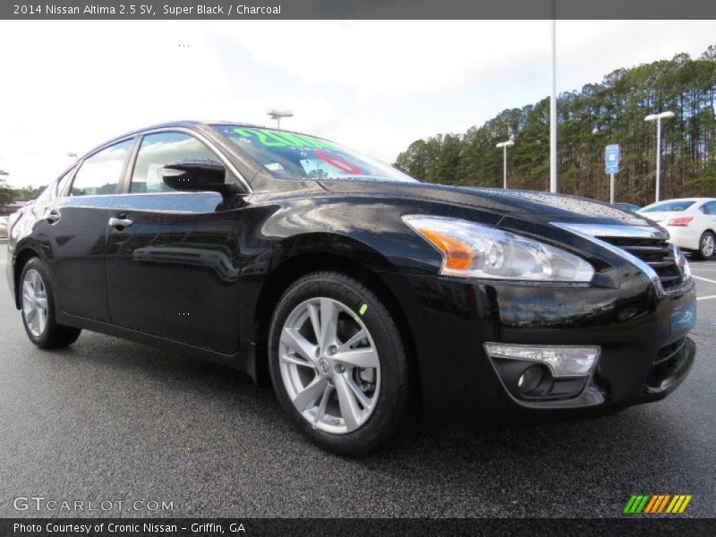 Super Black / Charcoal 2014 Nissan Altima 2.5 SV