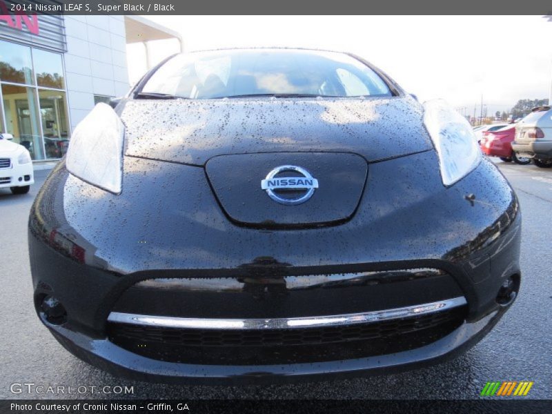 Super Black / Black 2014 Nissan LEAF S