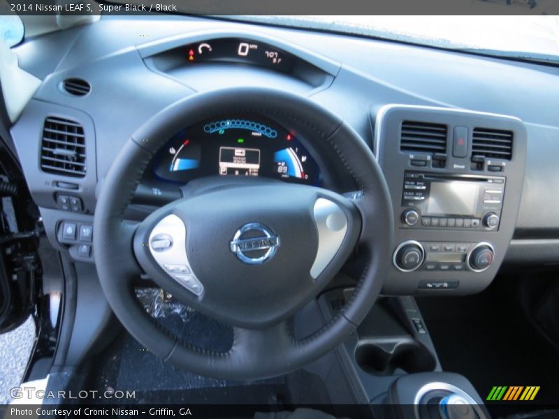 Super Black / Black 2014 Nissan LEAF S