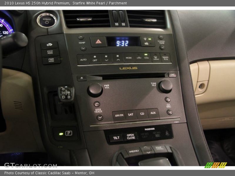 Controls of 2010 HS 250h Hybrid Premium