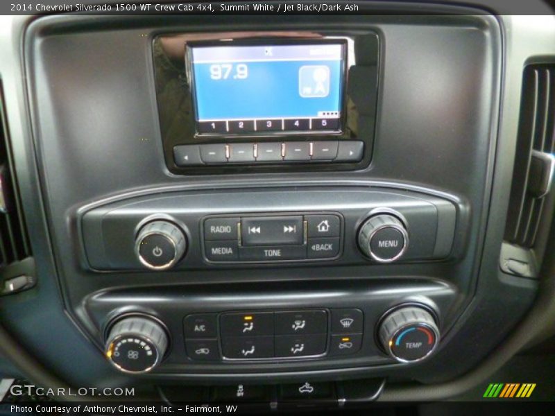 Controls of 2014 Silverado 1500 WT Crew Cab 4x4