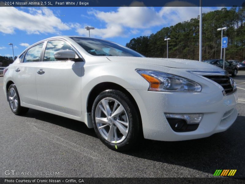 Pearl White / Beige 2014 Nissan Altima 2.5 SL