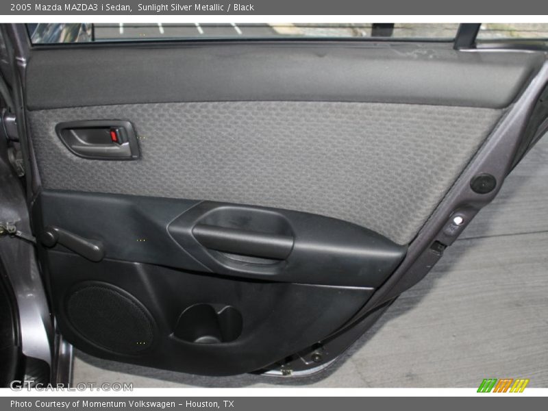 Sunlight Silver Metallic / Black 2005 Mazda MAZDA3 i Sedan