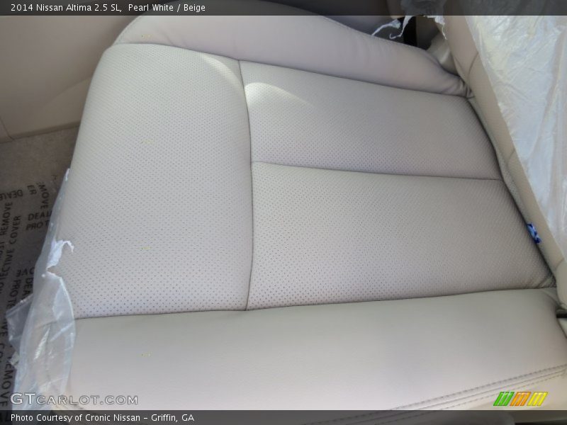 Pearl White / Beige 2014 Nissan Altima 2.5 SL