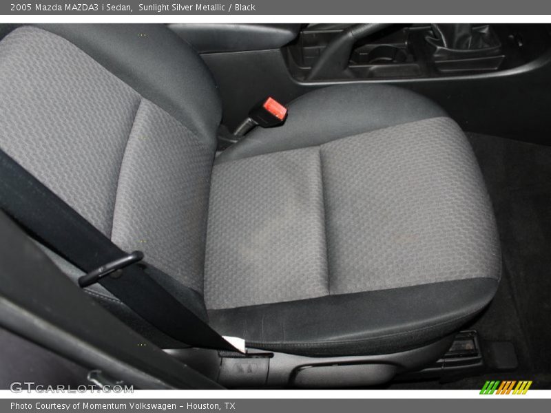 Sunlight Silver Metallic / Black 2005 Mazda MAZDA3 i Sedan