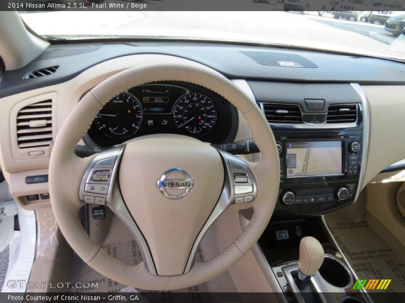 Dashboard of 2014 Altima 2.5 SL