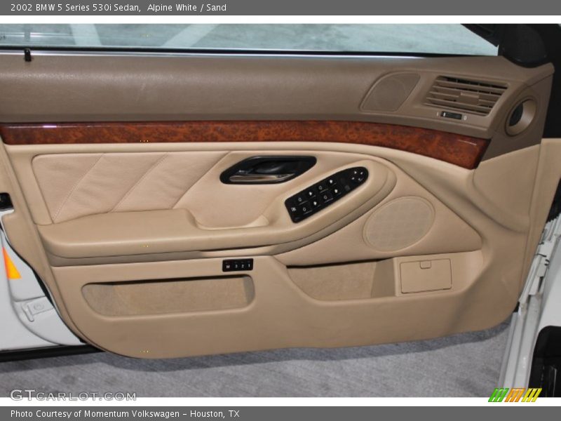 Alpine White / Sand 2002 BMW 5 Series 530i Sedan