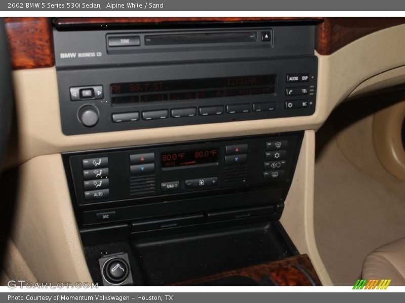Alpine White / Sand 2002 BMW 5 Series 530i Sedan