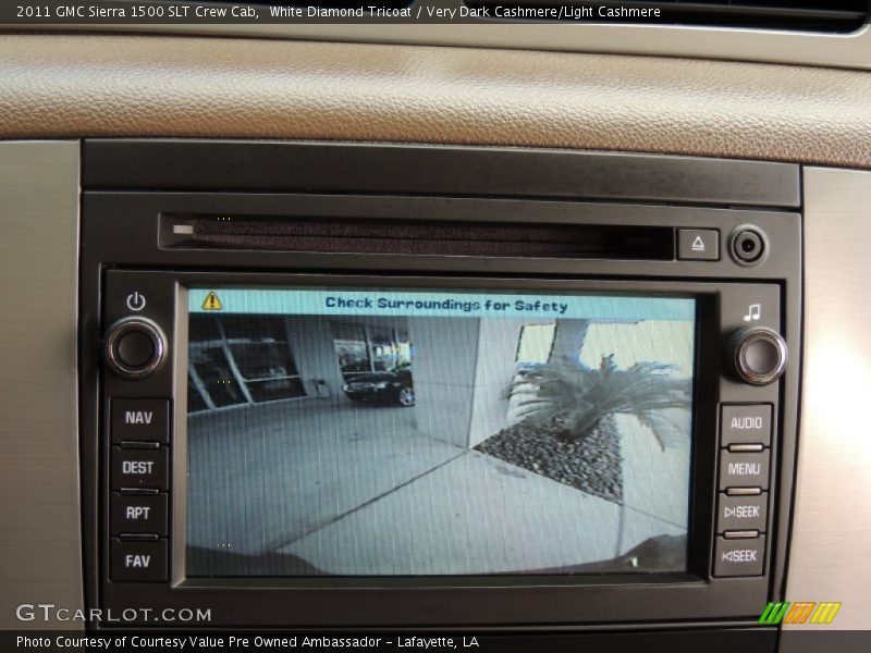 White Diamond Tricoat / Very Dark Cashmere/Light Cashmere 2011 GMC Sierra 1500 SLT Crew Cab