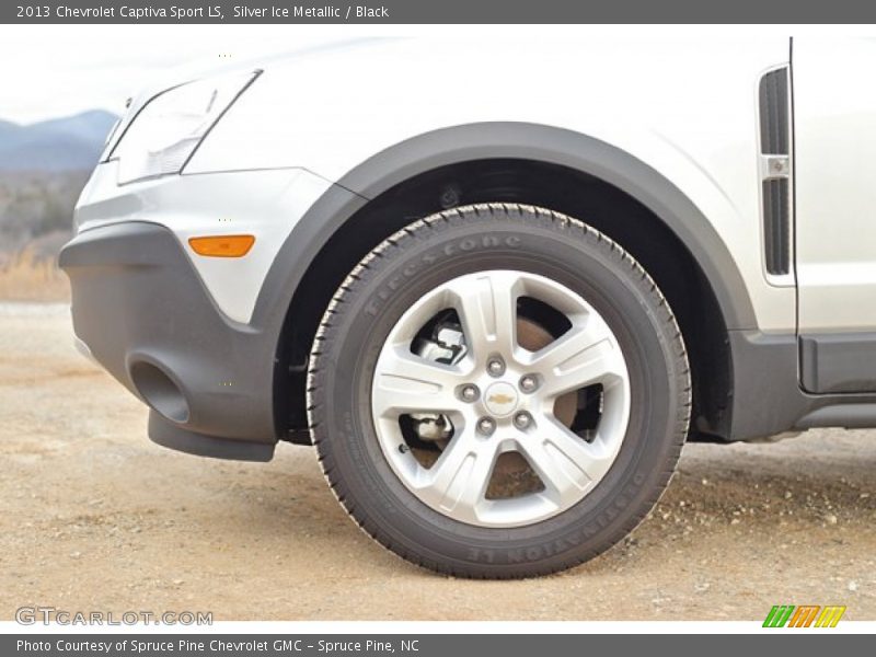 Silver Ice Metallic / Black 2013 Chevrolet Captiva Sport LS