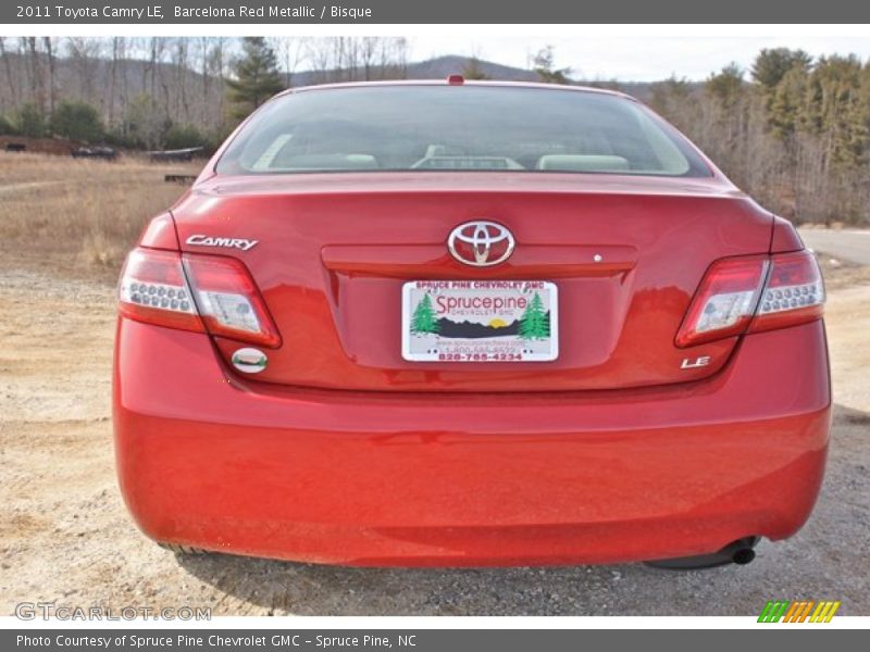 Barcelona Red Metallic / Bisque 2011 Toyota Camry LE