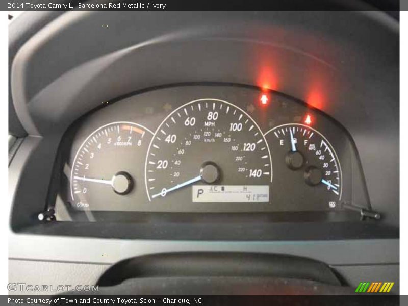 Barcelona Red Metallic / Ivory 2014 Toyota Camry L