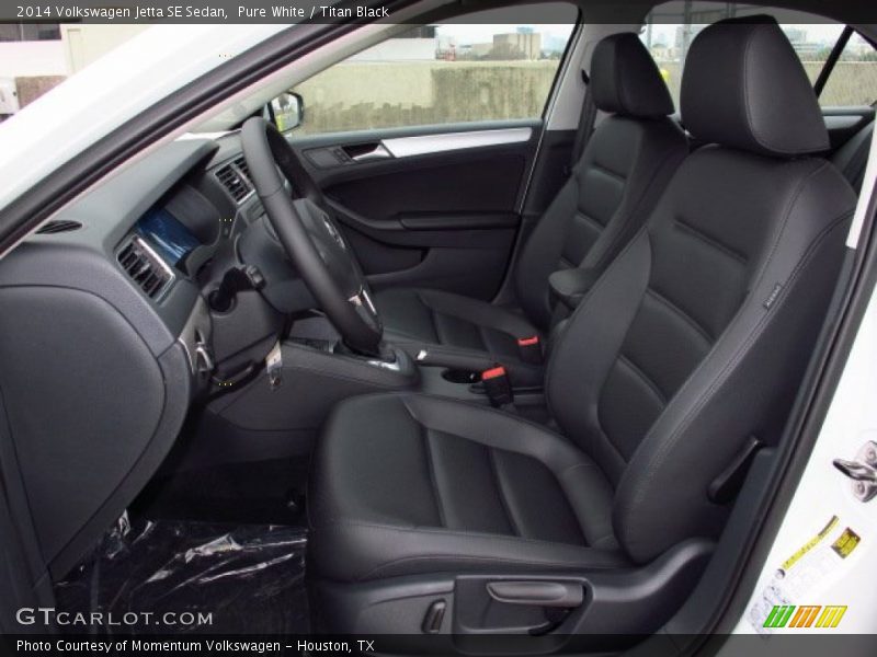 Pure White / Titan Black 2014 Volkswagen Jetta SE Sedan