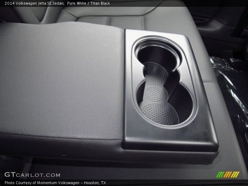 Pure White / Titan Black 2014 Volkswagen Jetta SE Sedan