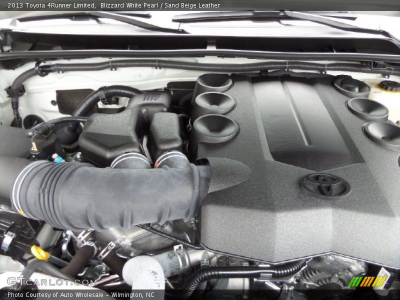 Blizzard White Pearl / Sand Beige Leather 2013 Toyota 4Runner Limited