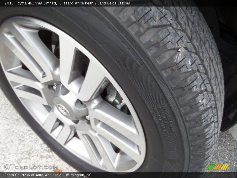 Blizzard White Pearl / Sand Beige Leather 2013 Toyota 4Runner Limited
