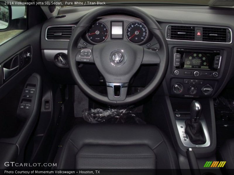Pure White / Titan Black 2014 Volkswagen Jetta SEL Sedan