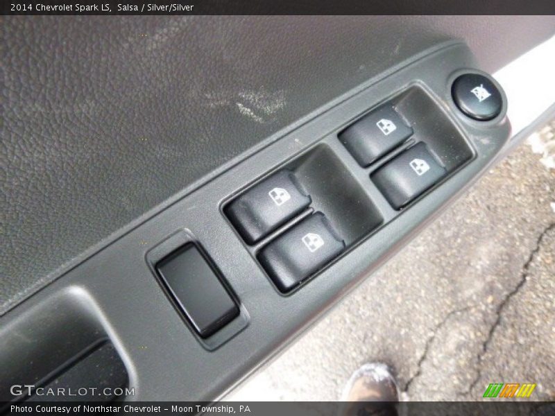 Salsa / Silver/Silver 2014 Chevrolet Spark LS