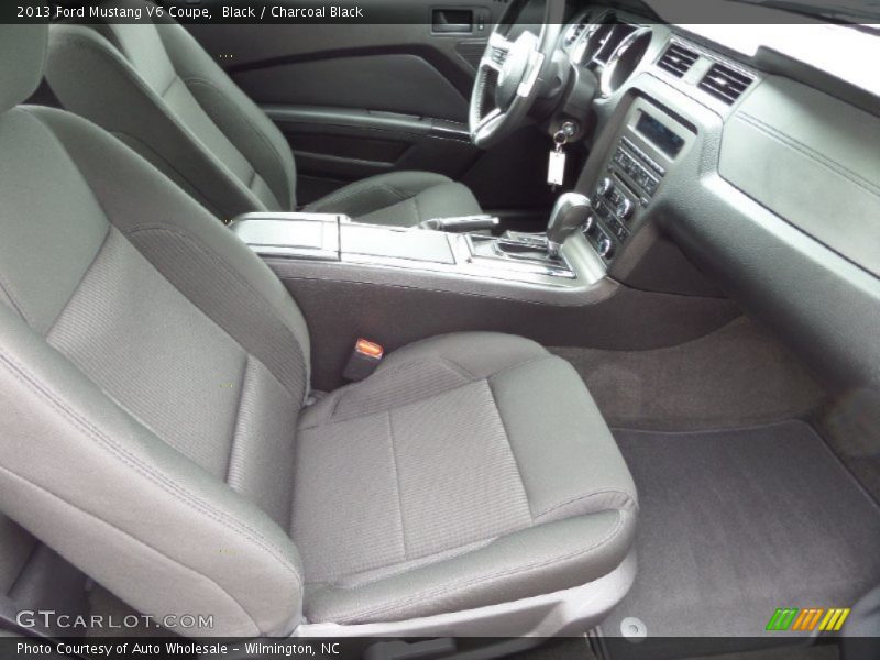 Black / Charcoal Black 2013 Ford Mustang V6 Coupe