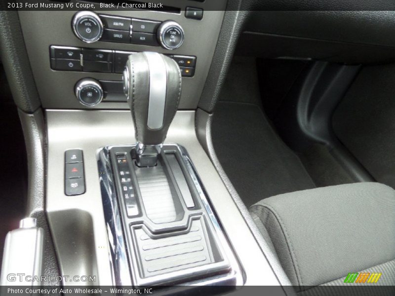Black / Charcoal Black 2013 Ford Mustang V6 Coupe