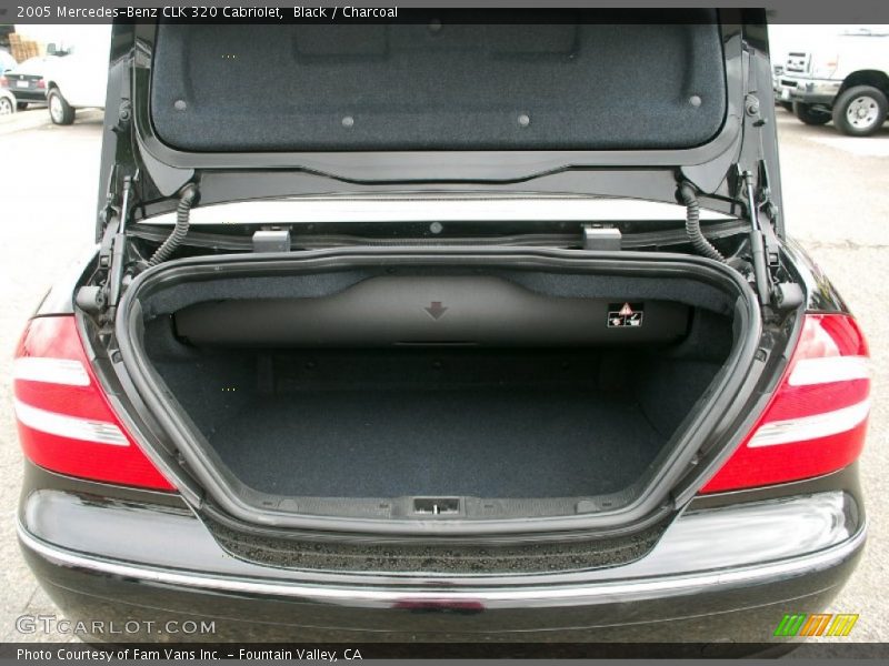 Black / Charcoal 2005 Mercedes-Benz CLK 320 Cabriolet