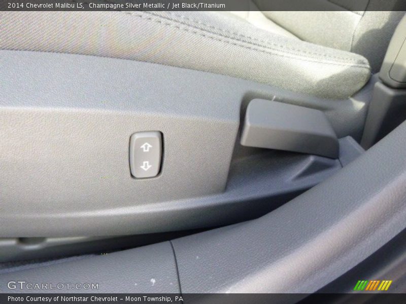 Champagne Silver Metallic / Jet Black/Titanium 2014 Chevrolet Malibu LS