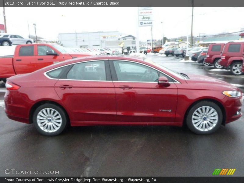 Ruby Red Metallic / Charcoal Black 2013 Ford Fusion Hybrid SE