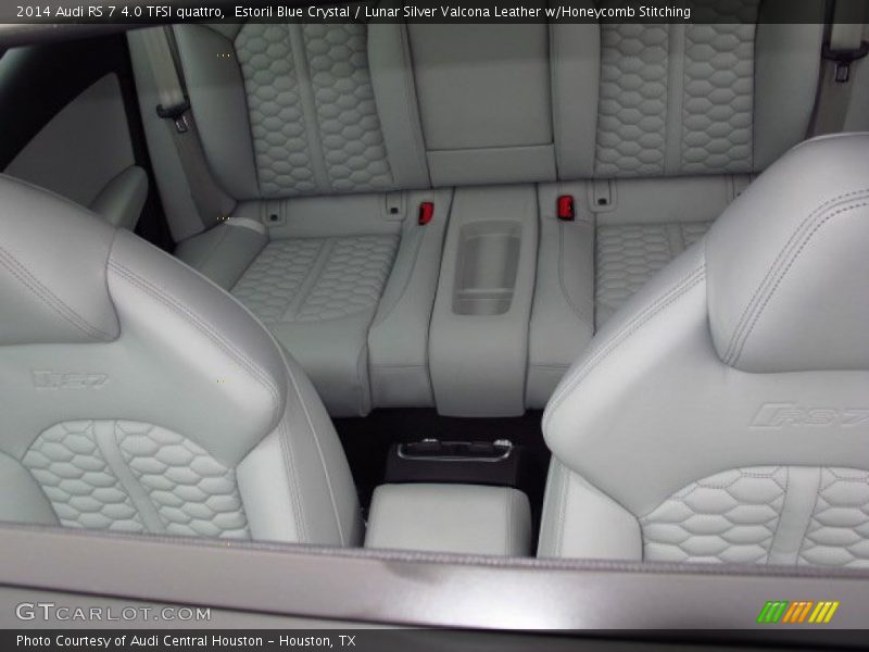Rear Seat of 2014 RS 7 4.0 TFSI quattro