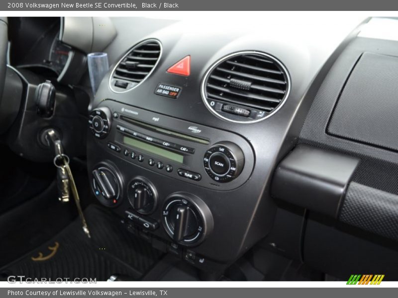 Black / Black 2008 Volkswagen New Beetle SE Convertible