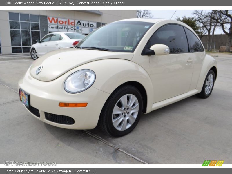 Harvest Moon Beige / Cream 2009 Volkswagen New Beetle 2.5 Coupe