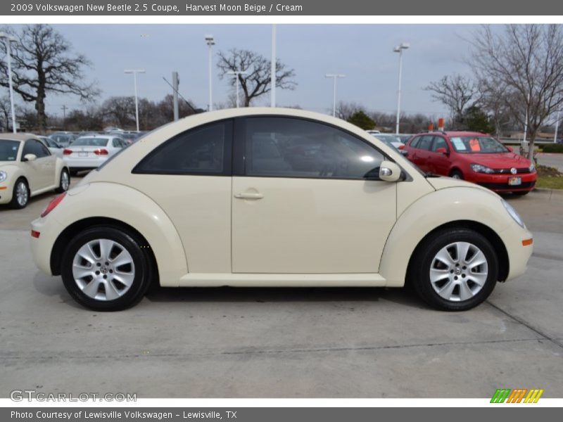 Harvest Moon Beige / Cream 2009 Volkswagen New Beetle 2.5 Coupe