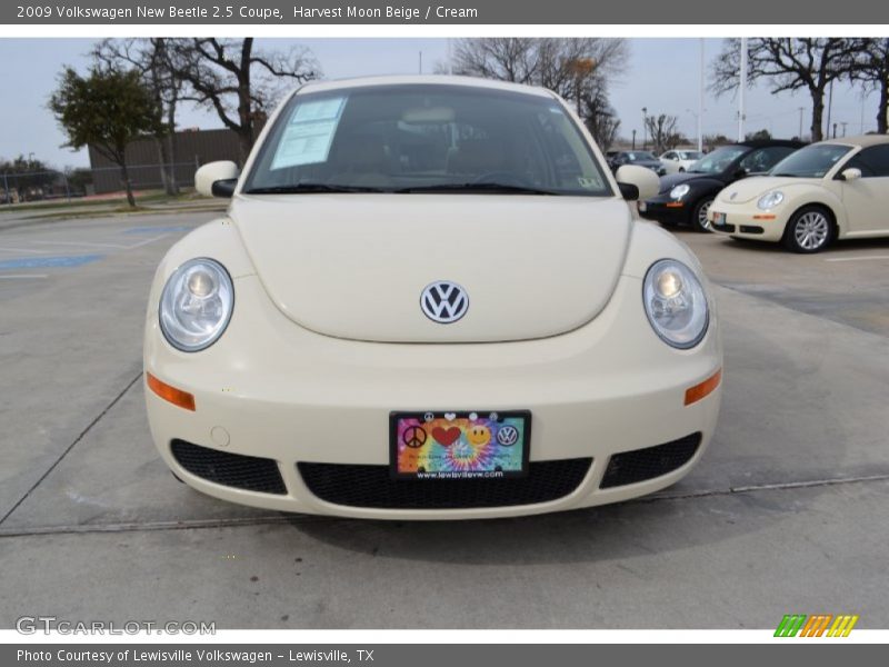Harvest Moon Beige / Cream 2009 Volkswagen New Beetle 2.5 Coupe