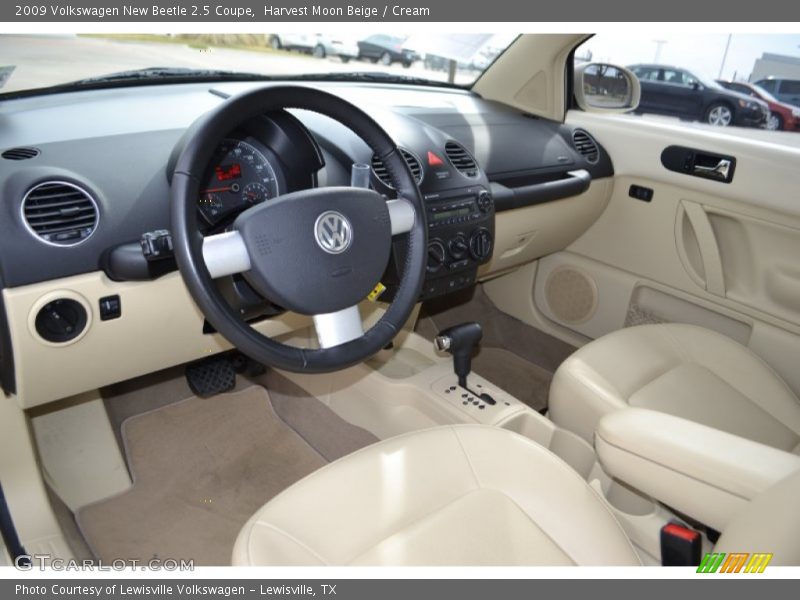 Harvest Moon Beige / Cream 2009 Volkswagen New Beetle 2.5 Coupe