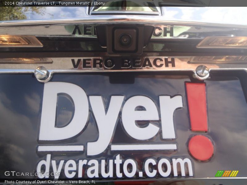 Tungsten Metallic / Ebony 2014 Chevrolet Traverse LT