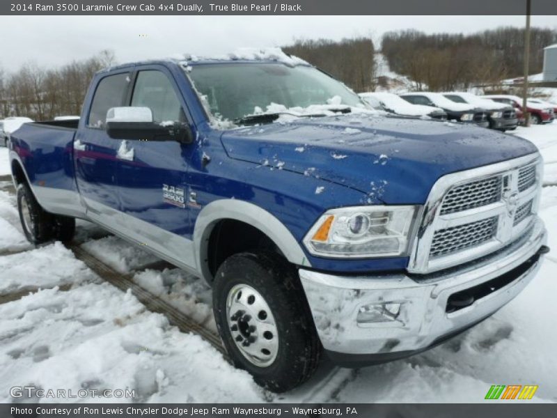 Front 3/4 View of 2014 3500 Laramie Crew Cab 4x4 Dually